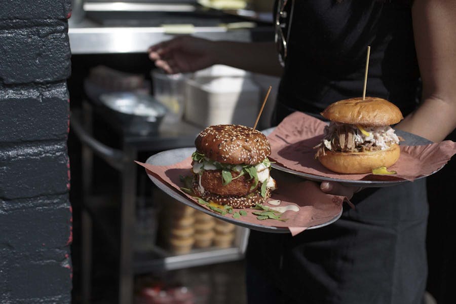 Jobs 4505 Burgers & BBQ Restaurant